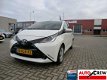 Toyota Aygo - 1.0 VVT-i 69pk 5D x-play NAP-pas - 1 - Thumbnail