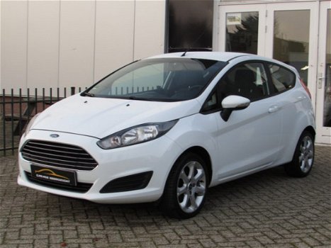 Ford Fiesta - 1.25 AIRCO|ELEKTRISCHE PAKKET|16 INCH VELGEN|DEALER ONDERHOUDEN - 1