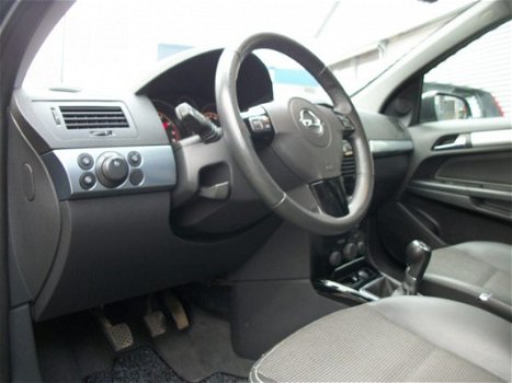 Opel Astra Wagon - 1.6 Cosmo Climate C, Cruise C, Xenon, Half Leder Int - 1