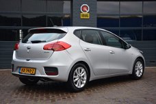 Kia Cee'd - 1.6 GDI First Edition