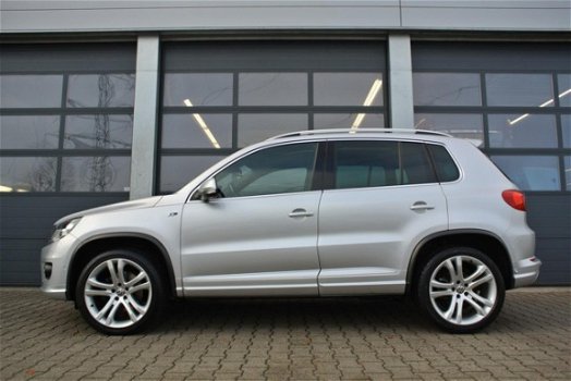 Volkswagen Tiguan - 1.4 TSI R-LINE 160PK - 1