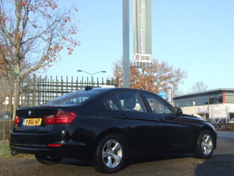 BMW 3-serie - 316i 136pk Aut8. Automatic Edition - 1