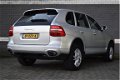 Porsche Cayenne - 4.8 S V8 Aut 385PK / Navi / Luchtvering / Schuifdak - 1 - Thumbnail