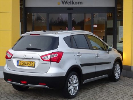 Suzuki SX4 S-Cross - 1.6-16V EXCLUSIVE Climatic/Stoelverwarming/17 Inch - 1