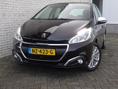 Peugeot 208 - ALLURE 82PK 5DRS NAVI/LMV/PDC/CLIMATE - 1