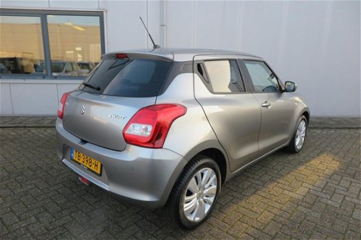 Suzuki Swift - 1.2 DualJet 90pk CVT Select AIRCO/ AUTOMAAT/ WINTERBANDEN - 1