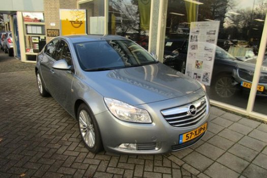 Opel Insignia - 1.4 TURBO NAVI / BLUET. / 18