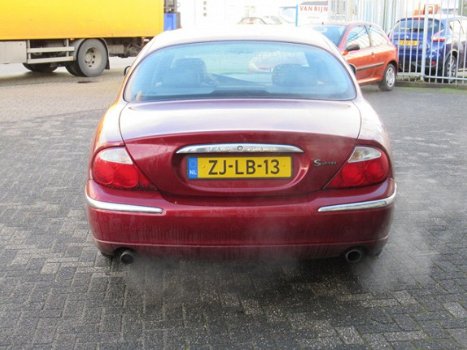 Jaguar S-type - 3.0 V6 Executive - 1