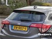 Honda HR-V - 1.5 130pk Automaat Elegance | Parkeersensoren | Stoelverwarming - 1 - Thumbnail