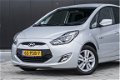 Hyundai ix20 - 1.6i 126 PK i-Vision +NAVI+CAMERA+TREKHAAK - 1 - Thumbnail