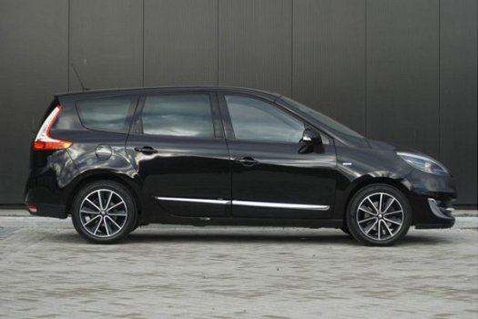 Renault Grand Scénic - 1.6 dCi Bose 7persoons +PANO+NAVI+CAMERA+17INCH - 1