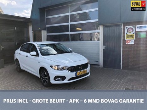 Fiat Tipo. - - 1.4 16V Lounge NAVI/ECC/CRUISE *ALL-IN PRIJS - 1