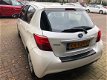 Toyota Yaris - - 1.5 Hybrid Business Plus LEER/NAVI/ECC/CRUISE *ALL-IN PRIJS - 1 - Thumbnail