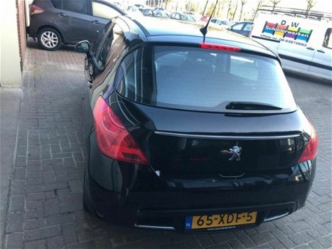 Peugeot 308 - - 1.6 e-HDi Blue Lease Executive NAVI/TH/ECC *ALL-IN PRIJS - 1