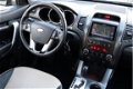Kia Sorento - 2.2 CRDi X-clusive 4WD | Automaat | Panorama | Navi| Leder interieur | Stoelverwarming - 1 - Thumbnail