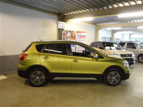 Suzuki SX4 S-Cross - 1.6 VVT 120pk 2WD Exclusive - 1