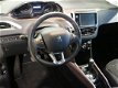 Peugeot 2008 - 1.2 82 pk Automaat Active | Navigatie | Panoramadak | Airco - 1 - Thumbnail