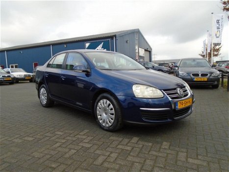 Volkswagen Jetta - 1.9 TDI Comfortline CLIMA CRUISE NETTE AUTO - 1