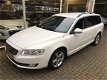 Volvo V70 - 2.4 D5 AWD AUTOMAAT LEDER 4 WD 5 CYLINDER - 1 - Thumbnail