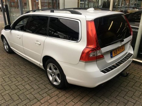 Volvo V70 - 2.4 D5 AWD AUTOMAAT LEDER 4 WD 5 CYLINDER - 1