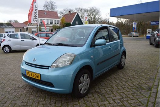 Daihatsu Sirion 2 - 1.3-16V Comfort Automaat | Airco - 1