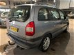 Opel Zafira - 2.2-16V Elegance 7 persoons NAP kilometers - 1 - Thumbnail