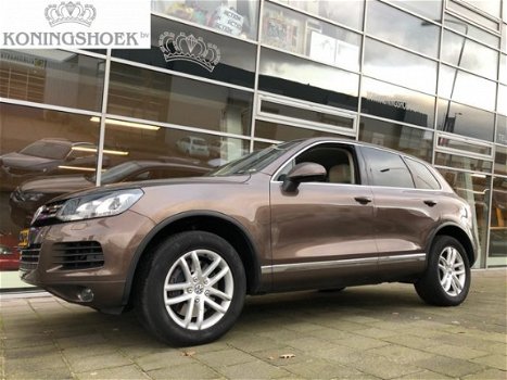 Volkswagen Touareg - 3.0 TSI Hybrid Highline - 1