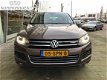 Volkswagen Touareg - 3.0 TSI Hybrid Highline - 1 - Thumbnail