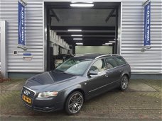 Audi A4 Avant - 2.5 TDI Pro Line Automaat/Airco/Clima