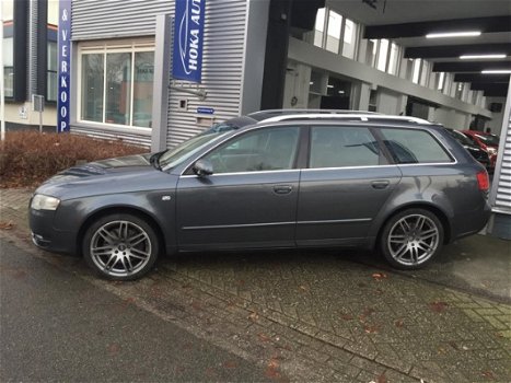 Audi A4 Avant - 2.5 TDI Pro Line Automaat/Airco/Clima - 1