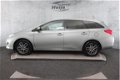 Toyota Auris Touring Sports - 1.8 Hybrid Lease | Climate Control | Panoramadak | Achteruitrijcamera - 1 - Thumbnail