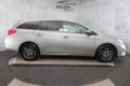 Toyota Auris Touring Sports - 1.8 Hybrid Lease | Climate Control | Panoramadak | Achteruitrijcamera - 1 - Thumbnail