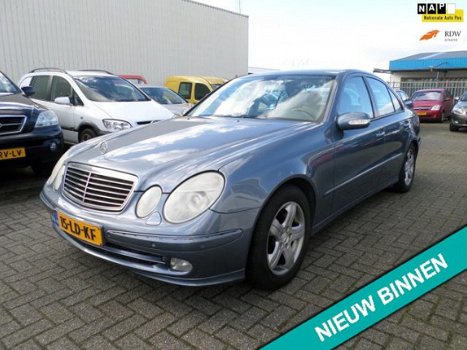 Mercedes-Benz E-klasse - 320 CDI Avantgarde AUTOMAAT, EXPORT GEEN APK - 1