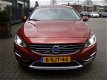 Volvo V60 - 2.4 D6 AWD Plug-In Hybrid Summum Schuif/kanteldak - Leder - Camera - 1 - Thumbnail