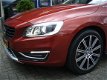 Volvo V60 - 2.4 D6 AWD Plug-In Hybrid Summum Schuif/kanteldak - Leder - Camera - 1 - Thumbnail