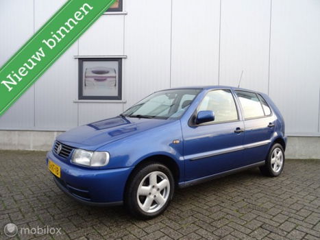 Volkswagen Polo - 1.4 - 1