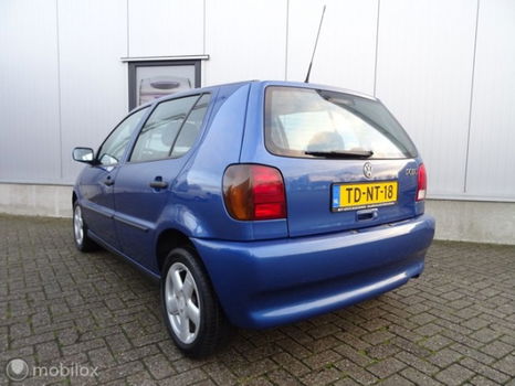 Volkswagen Polo - 1.4 - 1