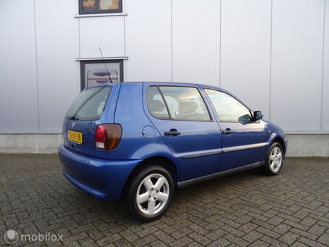 Volkswagen Polo - 1.4 - 1