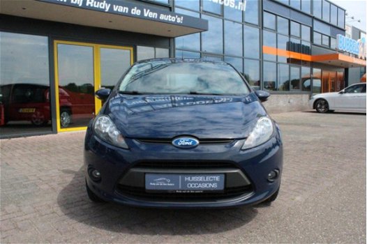 Ford Fiesta - TREND 5 DEURS 82PK AIRCO LMV TREKHAAK - 1