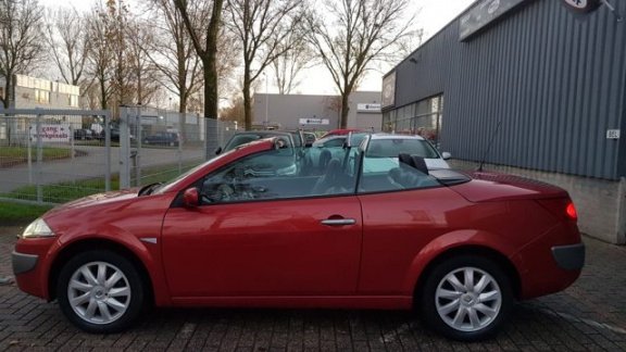 Renault Mégane Cabrio - 1.6-16V Automaat, Leder, Xenon, Panorama - 1