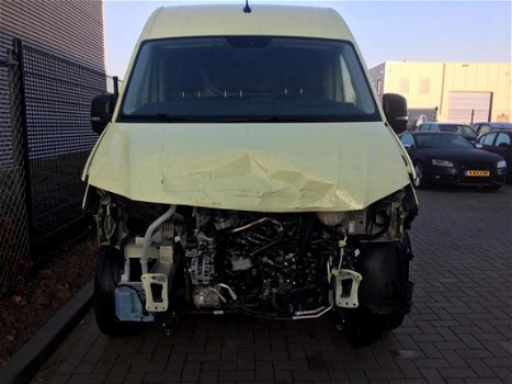 Volkswagen Crafter - 35 2.0 TDI L3H3 DC Comfortline Voorschade, Navi, cruise control - 1