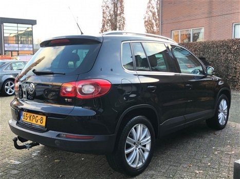 Volkswagen Tiguan - 1.4 TSI 150PK 4WD trekh navi NAP NL-auto - 1