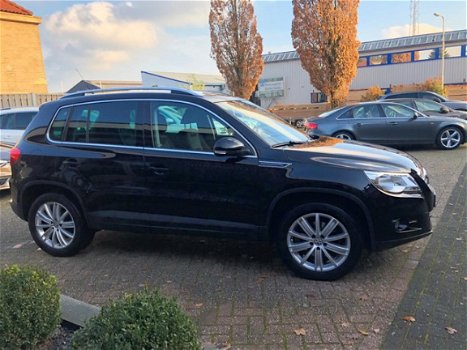 Volkswagen Tiguan - 1.4 TSI 150PK 4WD trekh navi NAP NL-auto - 1