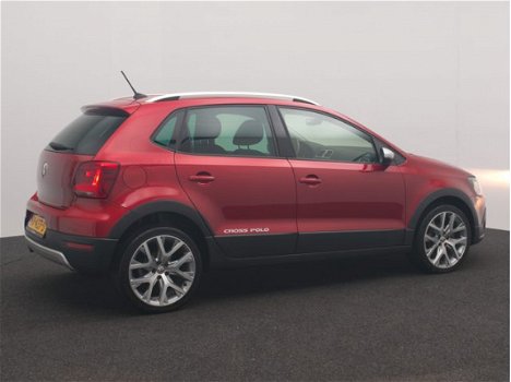 Volkswagen Polo - 1.2 TSI 90pk Cross NAP, navigatie, camera, dealer onderhouden, eerste eigenaar - 1