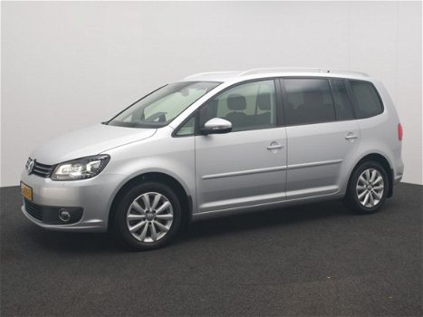 Volkswagen Touran - 1.4 TSI 140pk Highline trekhaak, navigatie, dealer onderhouden, 1ste eigenaar Ni - 1