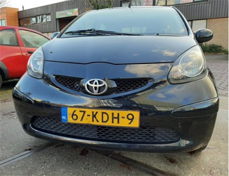 Toyota Aygo - 1.0-12V | AIRCO | STUURBEKRACHTIGING | 5 DEURS | - 1