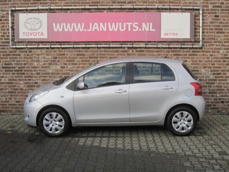 Toyota Yaris - 1.3 VVT-i Sol + trekhaak - 1