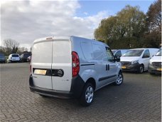 Opel Combo - 1.3 CDTi 90 PK / L1H1 / AIRCO / INRICHTING / PARKEERSENSOREN / SCHUIFDEUR