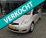 Toyota Yaris - 1.3 VVTi Comfort *35.000KM-NIEUWSTAAT - 1 - Thumbnail