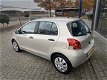 Toyota Yaris - 1.3 VVTi Comfort *35.000KM-NIEUWSTAAT - 1 - Thumbnail